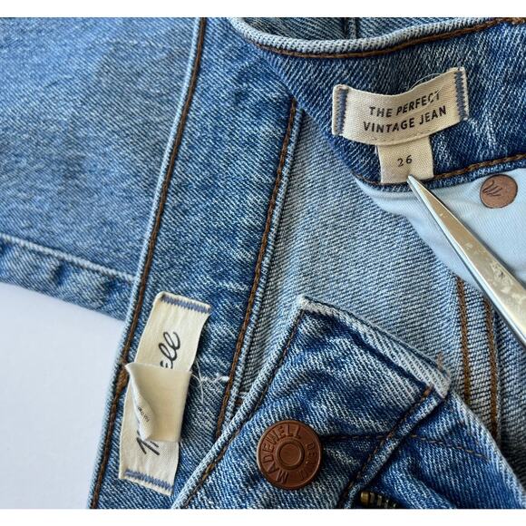 Madewell The Perfect Vintage Jean in Ainsworth Wash Size 26 - Picture 8 of 10